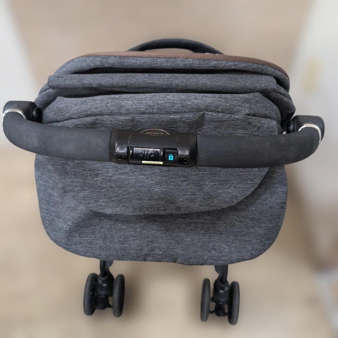 コンビ　スゴカル　compact combi stroller ベビーカー