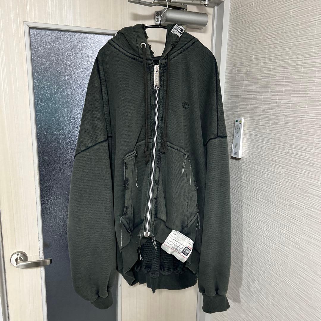 トップス Amateur Sewn Like Zip-up Hoodie