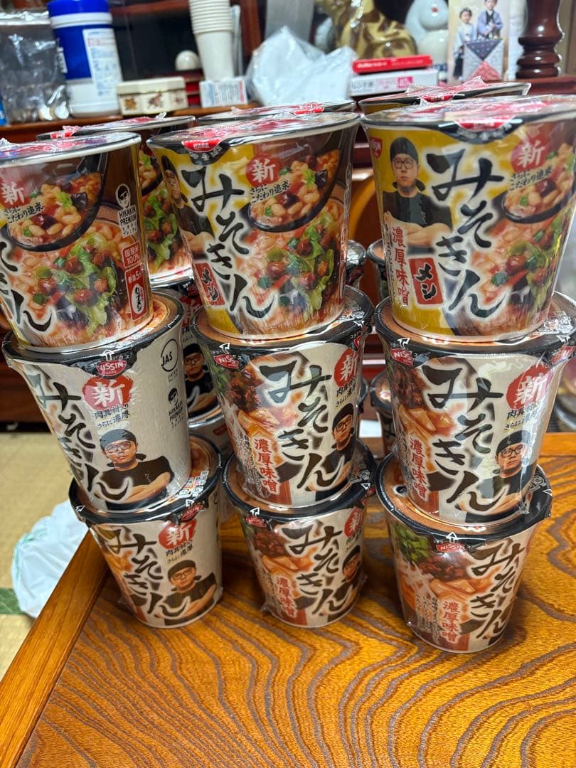 日清 新みそきん、新みそきんメシ　合計18個セット