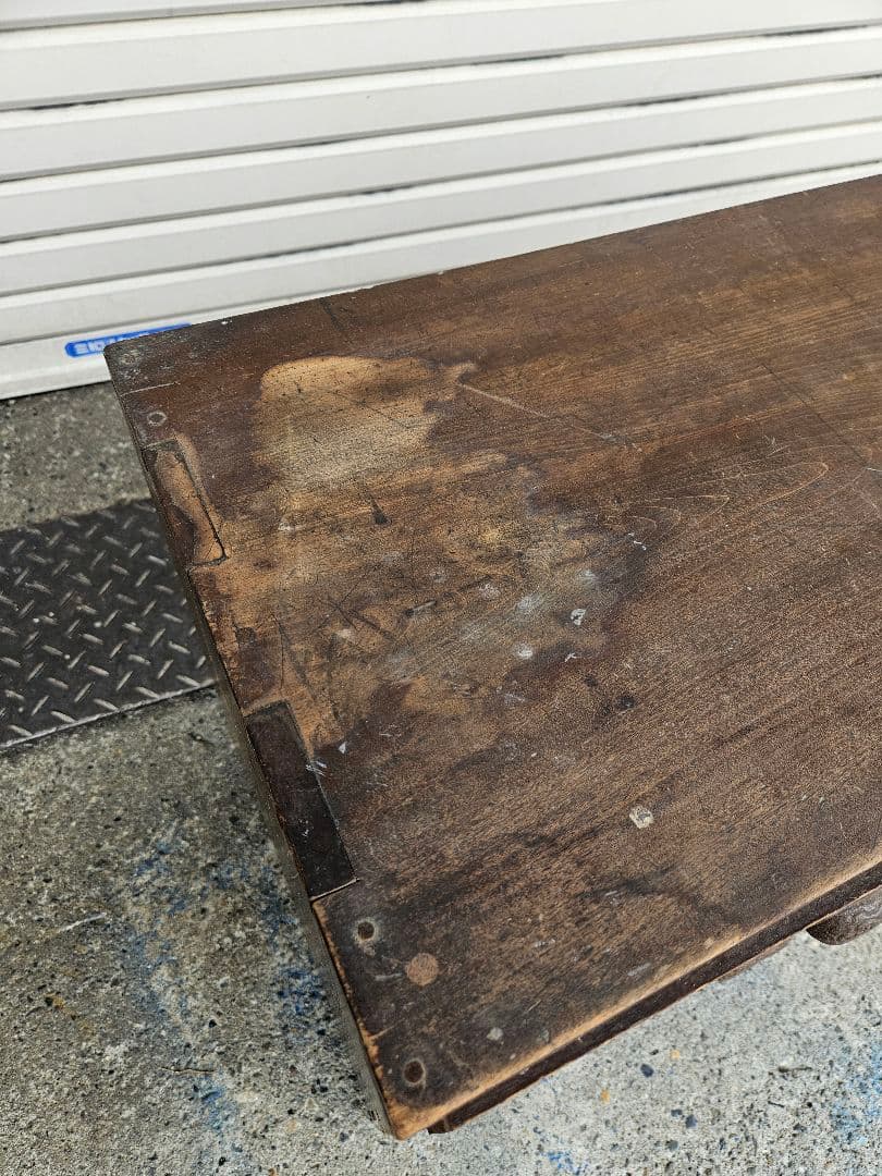 日本のアンティーク 古い木の箪笥 抽斗 6杯 引出し チェスト 飾り棚 木製