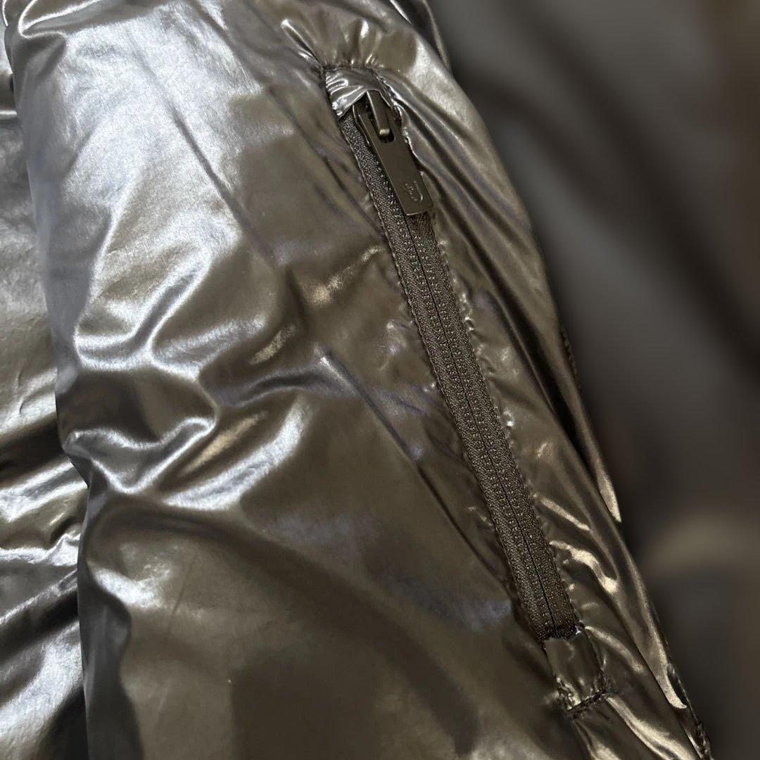 【美品】ユニクロジル・サンダーコラボブラックの「+J」ダウンボリュームジャケット