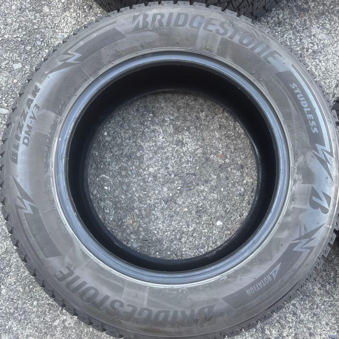 よーくん　225-65-17 スタッドレスタイヤ 4本 2021年製