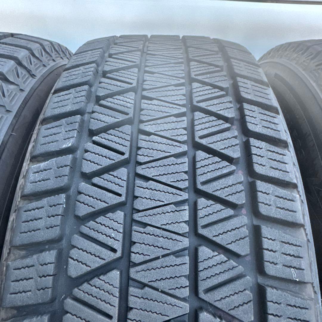 よーくん　225-65-17 スタッドレスタイヤ 4本 2021年製