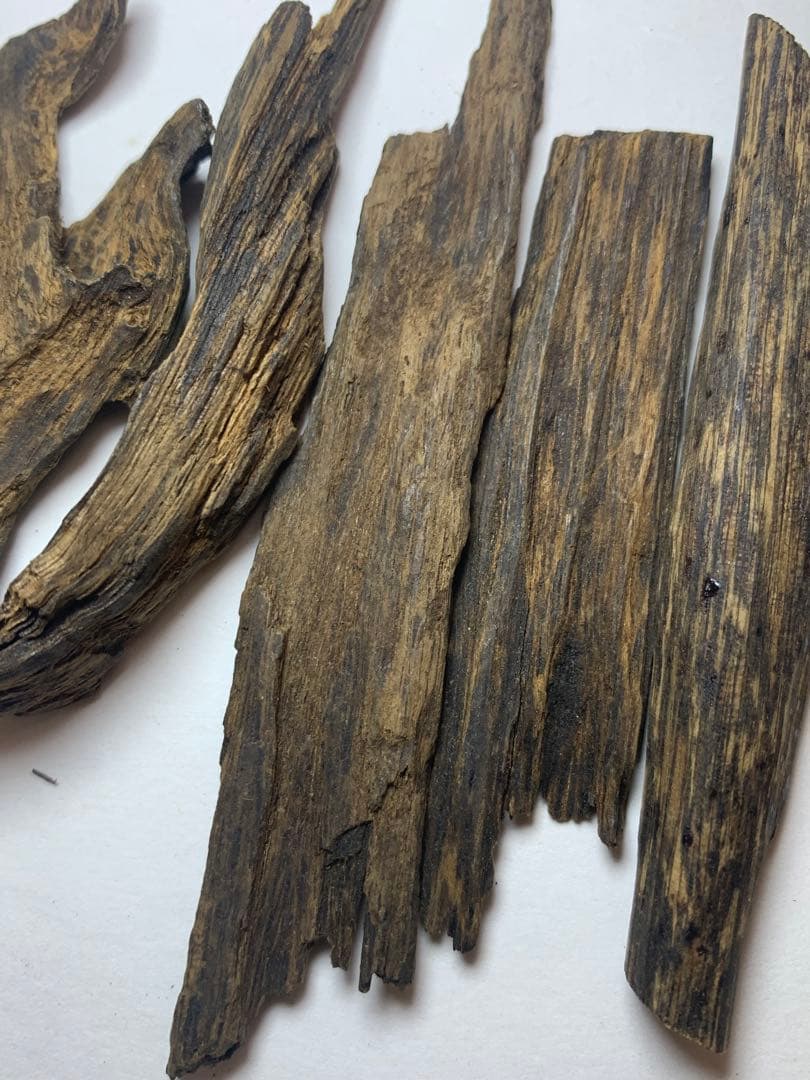 香木真南蛮 極品10.546g  高級沈香 お香 聞香用　香木 香道 伽羅•沈香