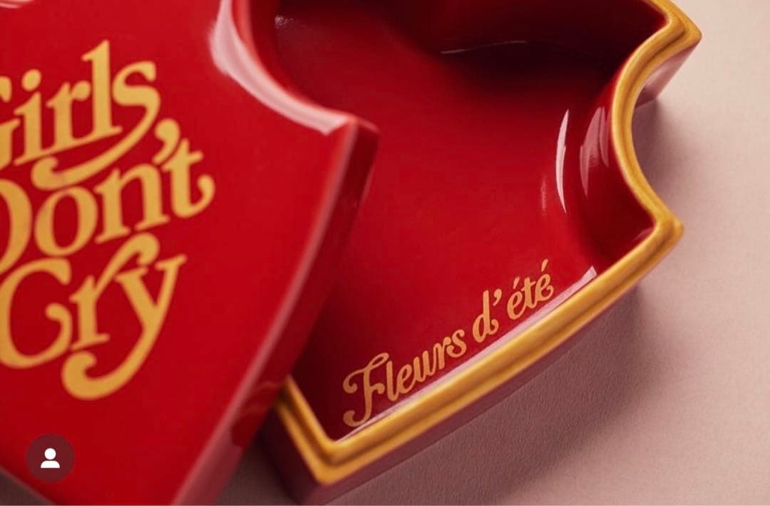 ete verdy 新作 磁器 Girls Don't Cry 庄司夏⼦ 有田焼