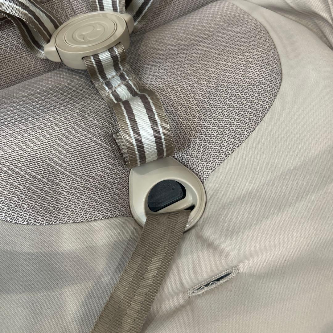 cybex/サイベックス/リベル/アーモンドベージュ