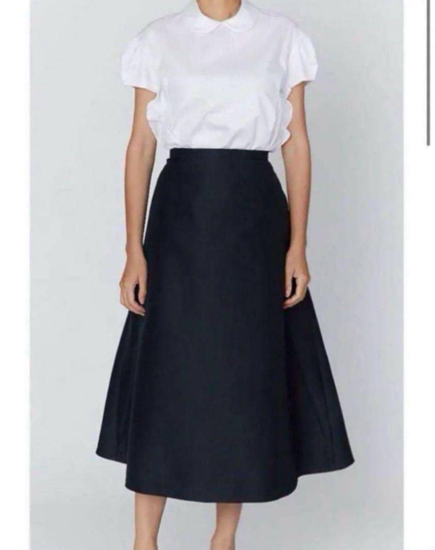 ヨーコチャン　パフスリーブラッフルブラウス　ホワイト