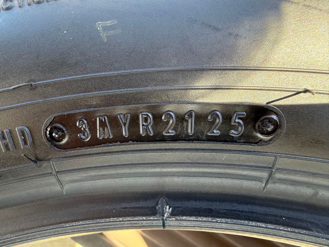 RAV4純正　225/60/18 ファルケンWILDPEAK A/T TRAIL