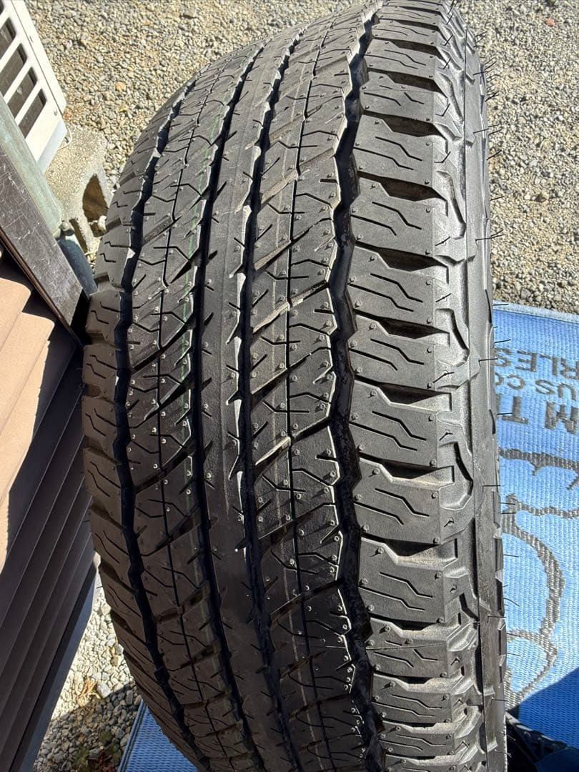 RAV4純正　225/60/18 ファルケンWILDPEAK A/T TRAIL