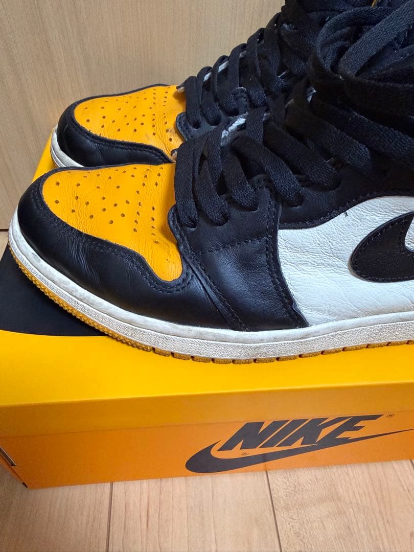 靴 NIKE Air Jordan 1 taxi