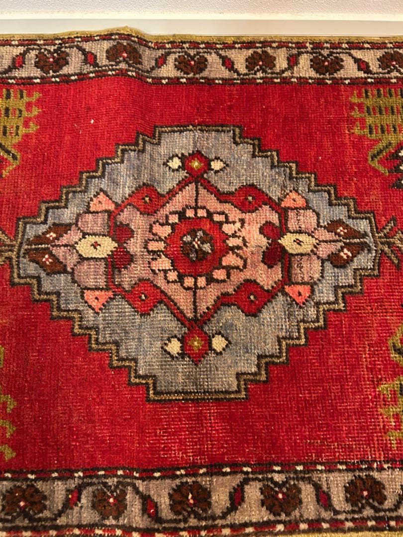 トライバルラグ・トルコヴィンテージラグ・ウール約51×110cm