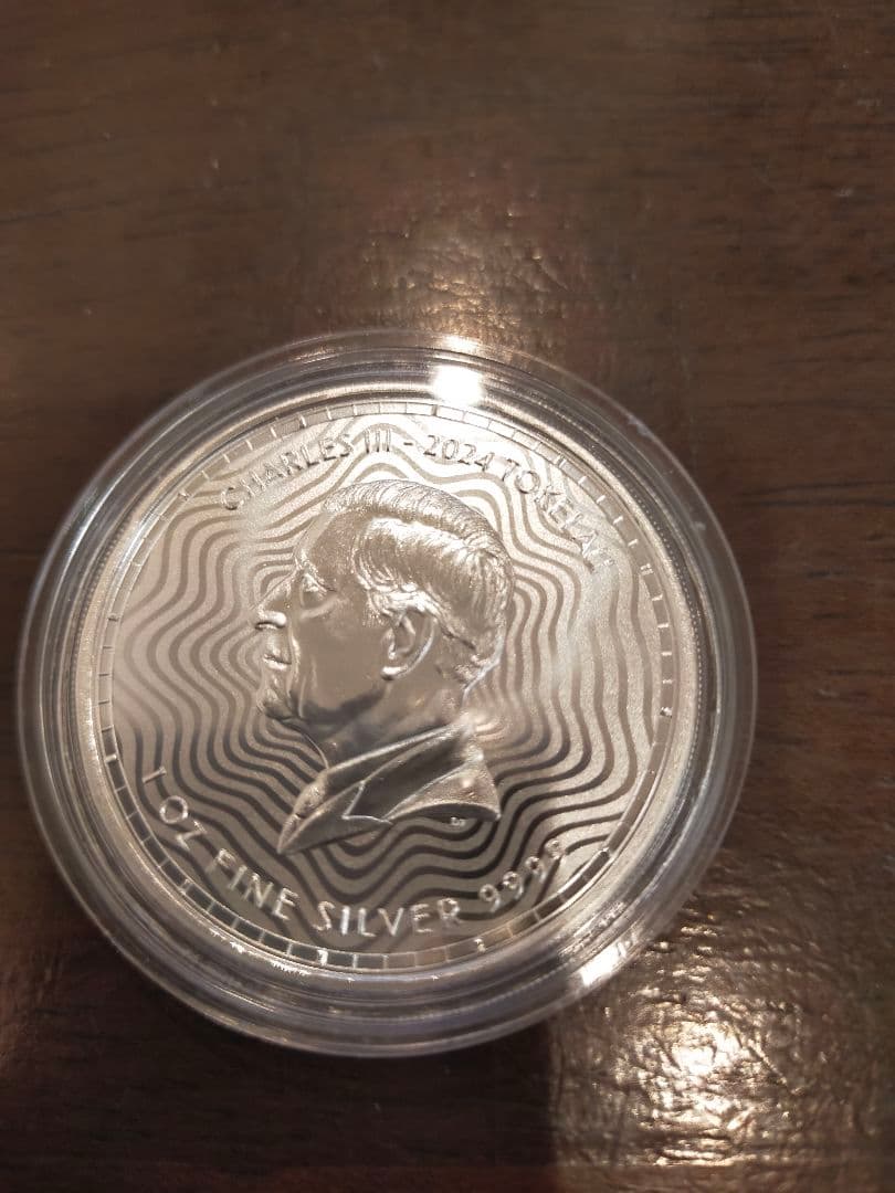 2024年 (新品) トケラウ「クロノス」純銀 1オンス 銀貨