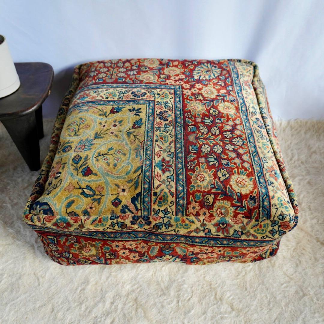 【チクワ】トルコ直輸入　オールドキリム　ヴィンテージラグ　プフ