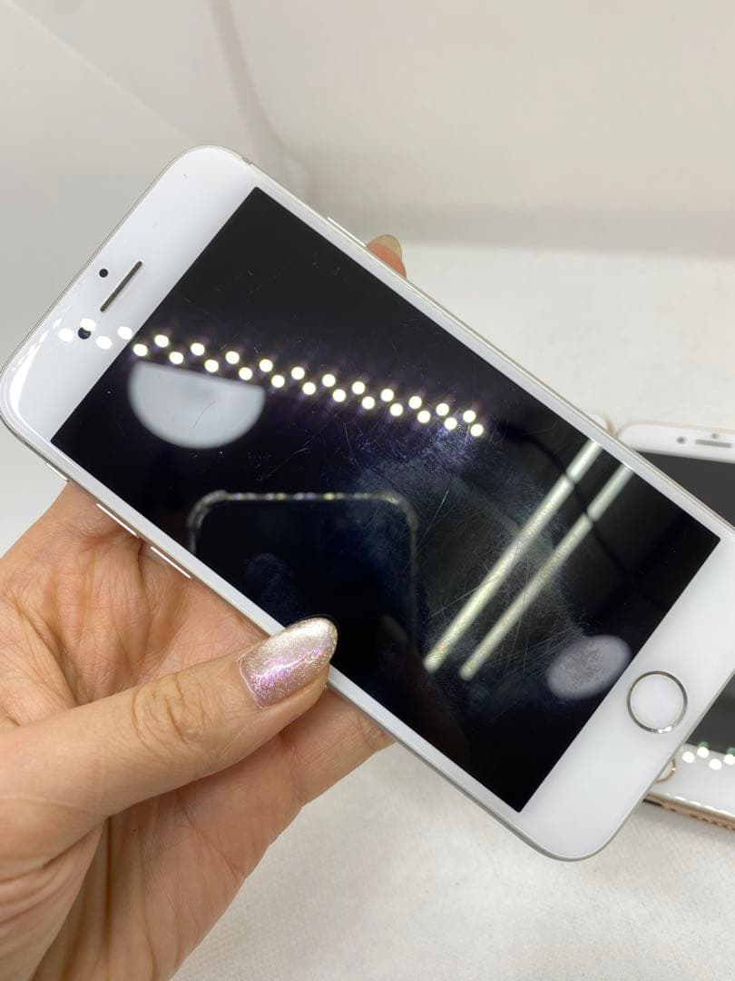 4台セットIphone 8 64GB - 256GB Sim フリー