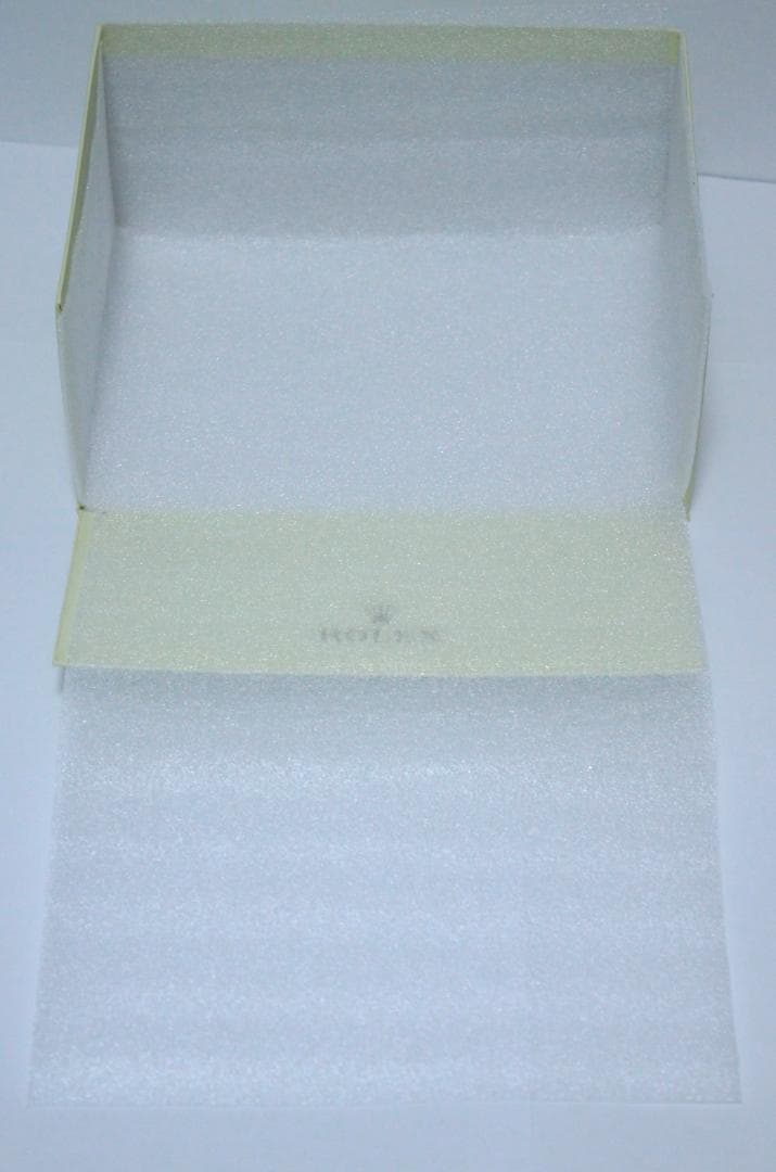 ロレックスサブマリーナーの箱など　合計９点