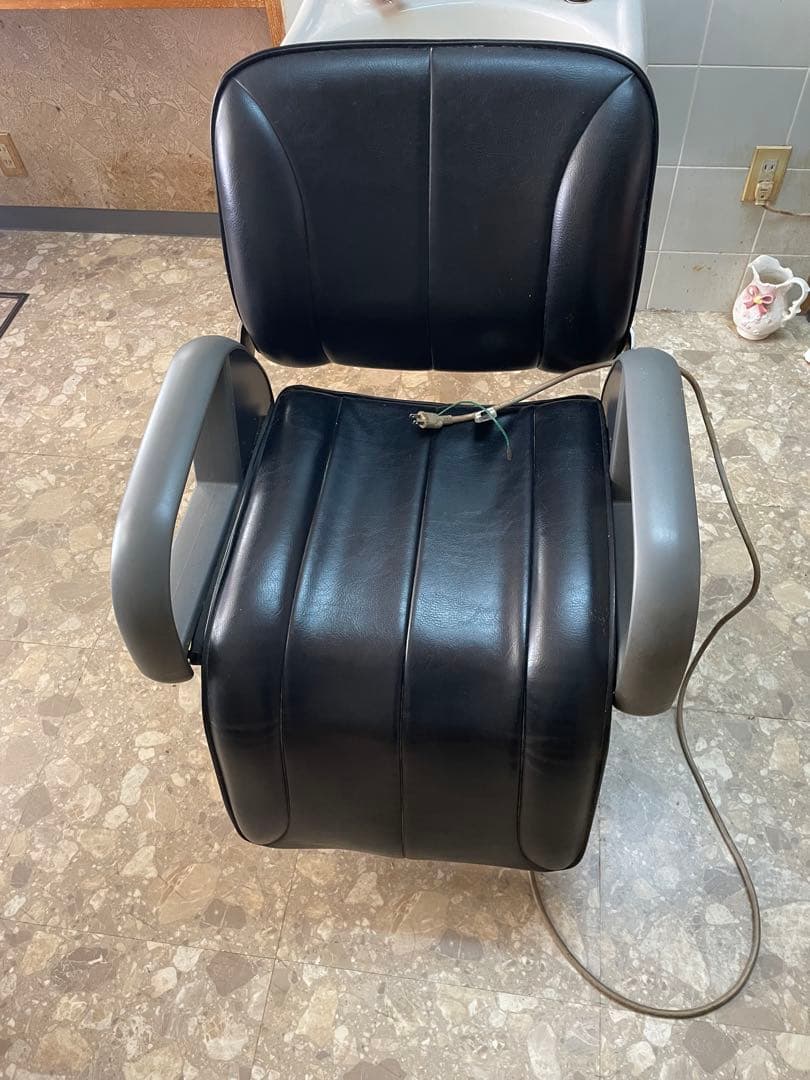 美容院用 電動シャンプーチェア 業務用 黒／リクライニング 動作確認済み