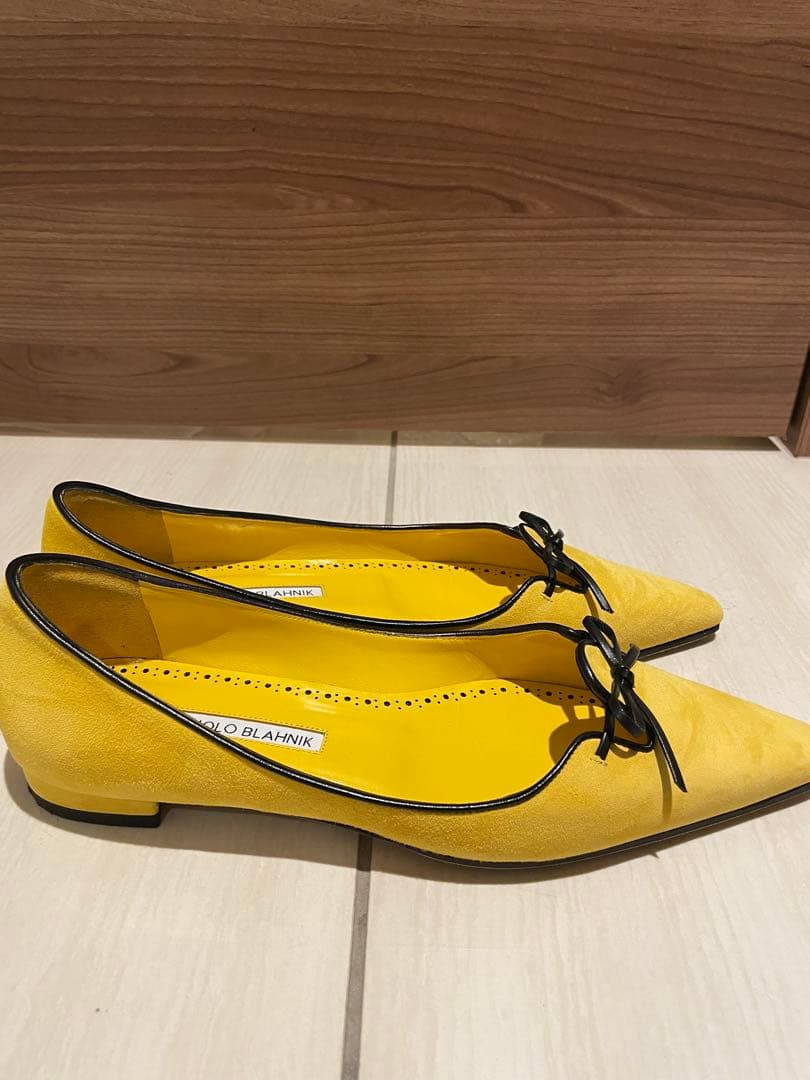 マノロブラニク サイズ38美品