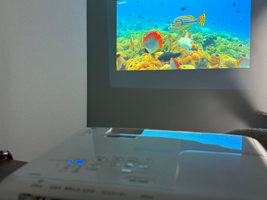 EPSON エプソン EB-S05 プロジェクター