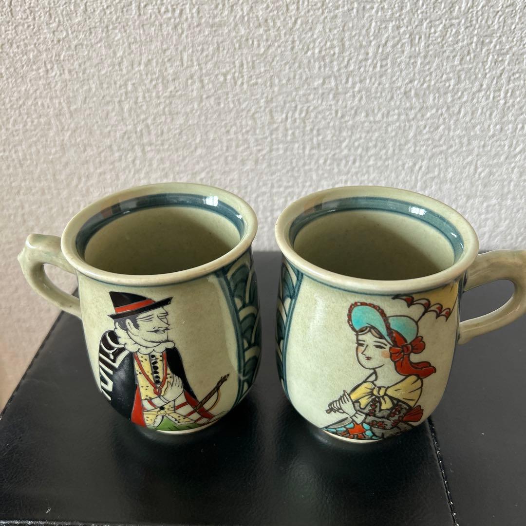 有田焼 古伊万里様式 南蛮人図柄 マグカップ　2客セット