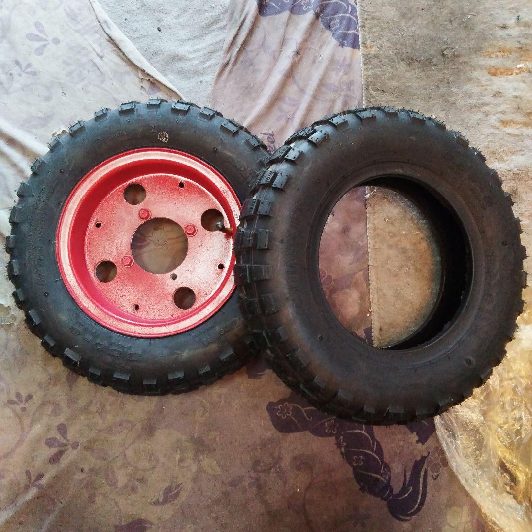 千*也様 モンキータイヤ新品★ホイールセット(赤1本)☆ ひやかしブロックします