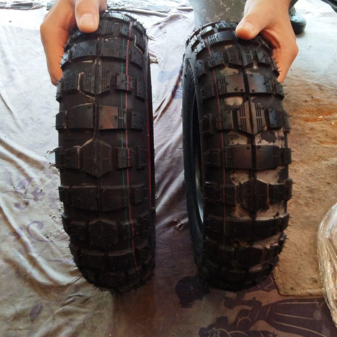 千*也様 モンキータイヤ新品★ホイールセット(赤1本)☆ ひやかしブロックします