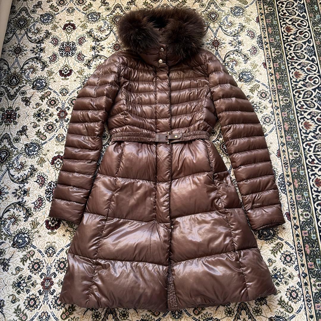 本日のみ　ヘルノ　HERNO ダウン　ブラウン　超軽量　ベルトファーフード　３８