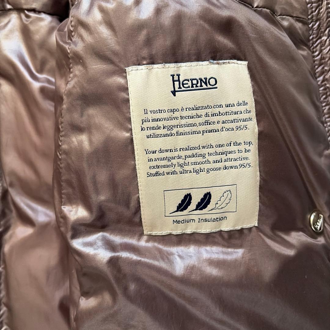 本日のみ　ヘルノ　HERNO ダウン　ブラウン　超軽量　ベルトファーフード　３８