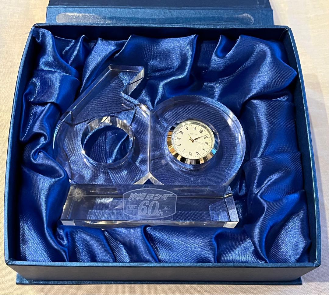 ホンダ　クリスタル製　時計付きオブジェ　希少　レア　自動車