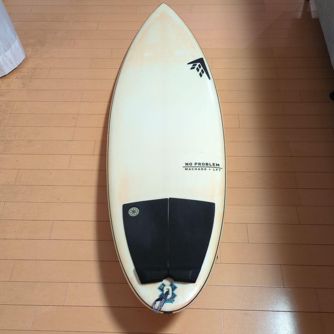 ファイヤーワイヤー 5'6 NO PROBLEM フィン付　サーフボード