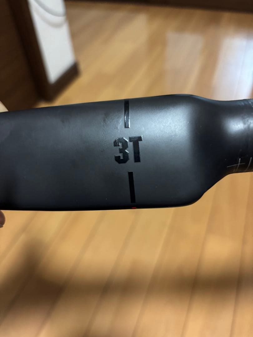 3T AEROFLUX LTDカーボンエアロドロップハンドル