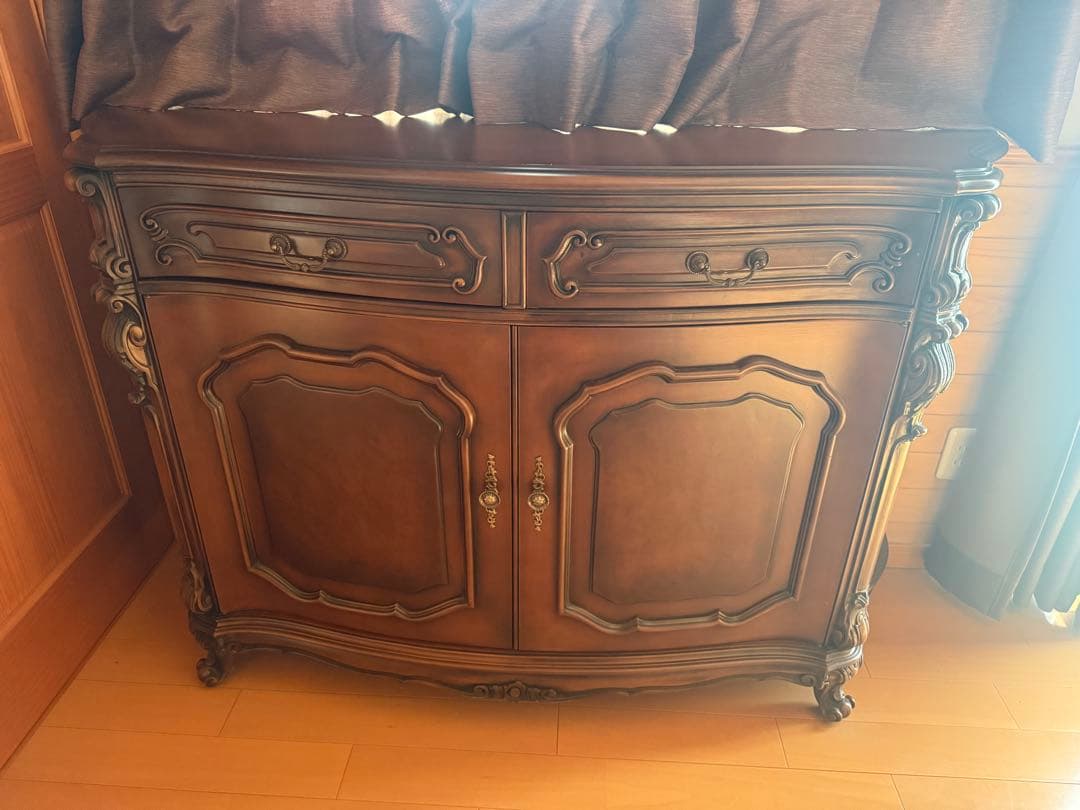 cha　カリモク家具domani(ドマーニ)Louis(ルイ)XVシリーズ