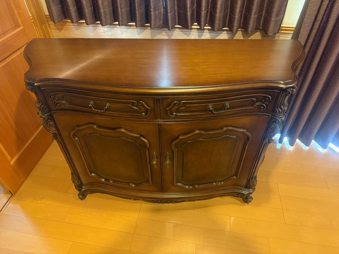 cha　カリモク家具domani(ドマーニ)Louis(ルイ)XVシリーズ