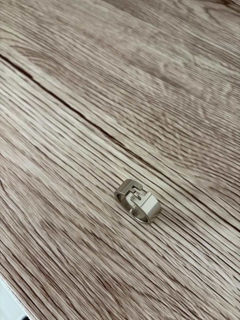 や*し様 美品 FENDI フェンディ ズッカ FF リング S 18号