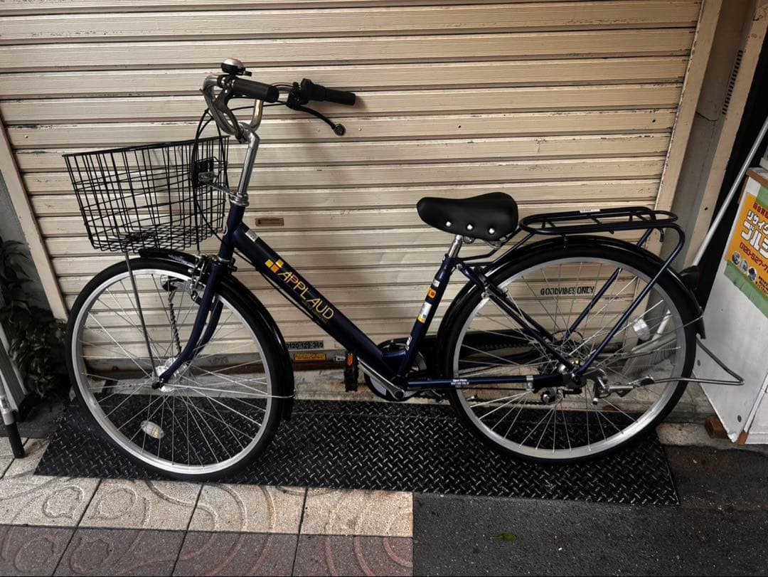 カゴ付き自転車APPLAUD 26インチ