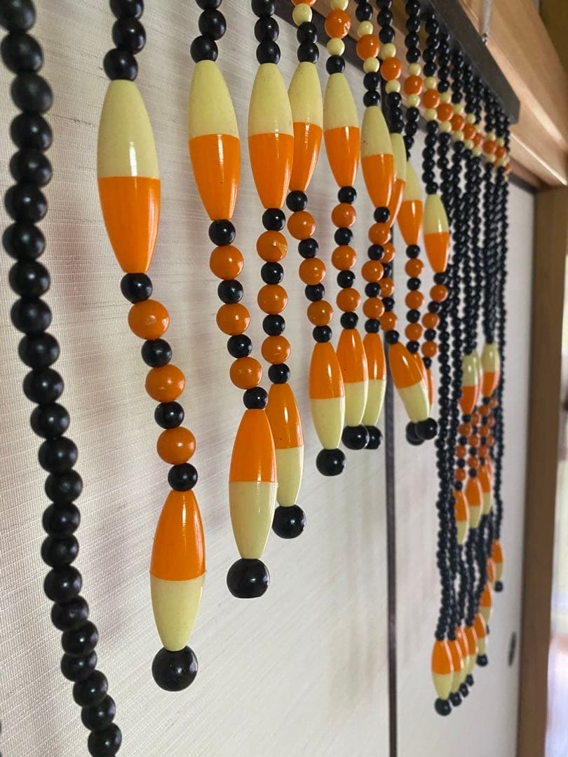 玉のれん　ジャラジャラ　玉すだれ　　昭和レトロポップ　ビンテージ　オレンジ