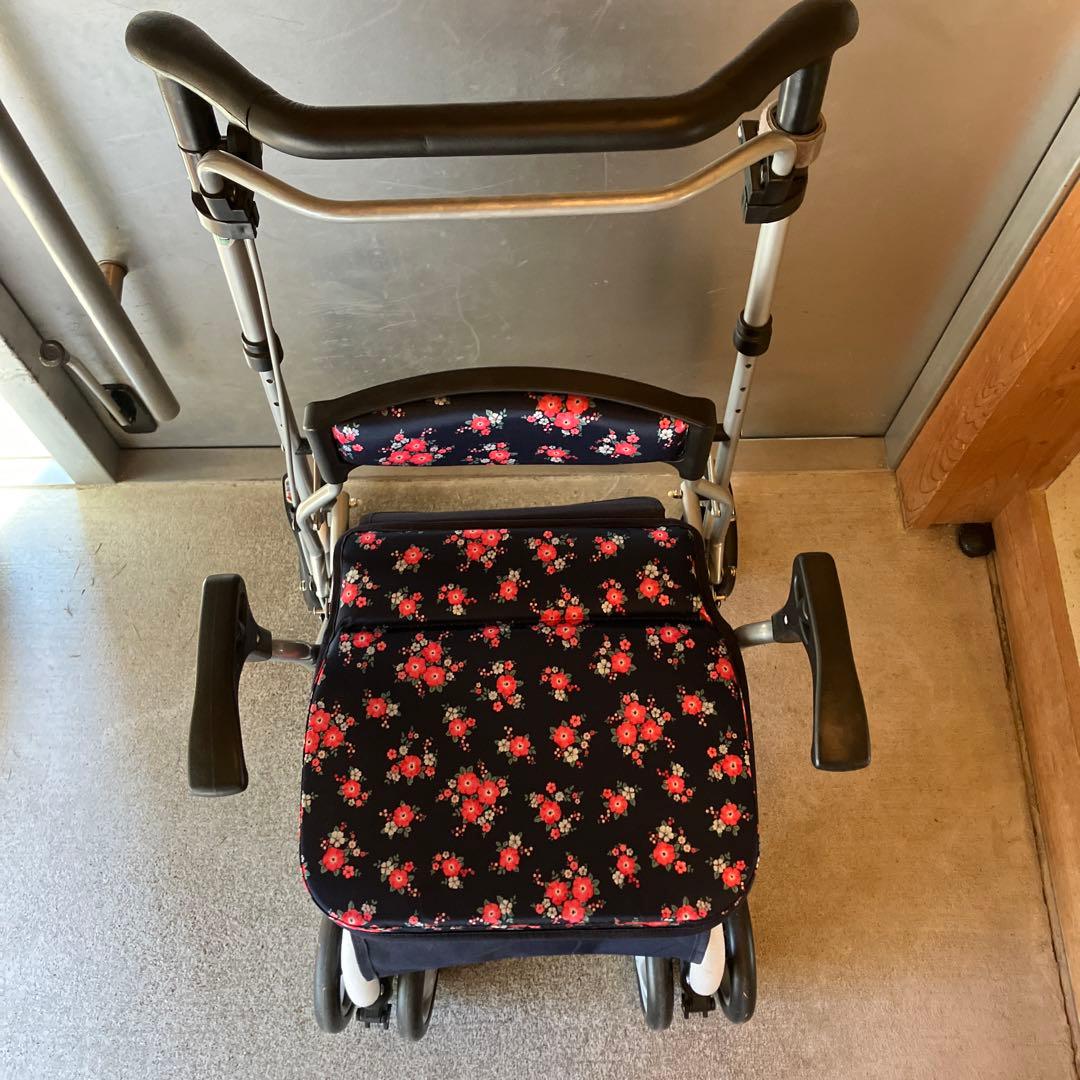 島製作所　シルバーカーデュオ