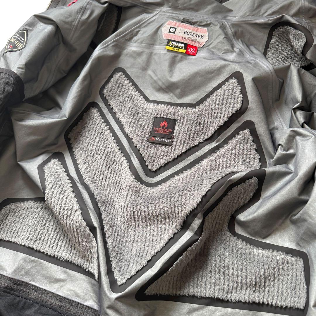 定価12万円　686 GORE-TEX PRO 3L ジャケット XXL グレー