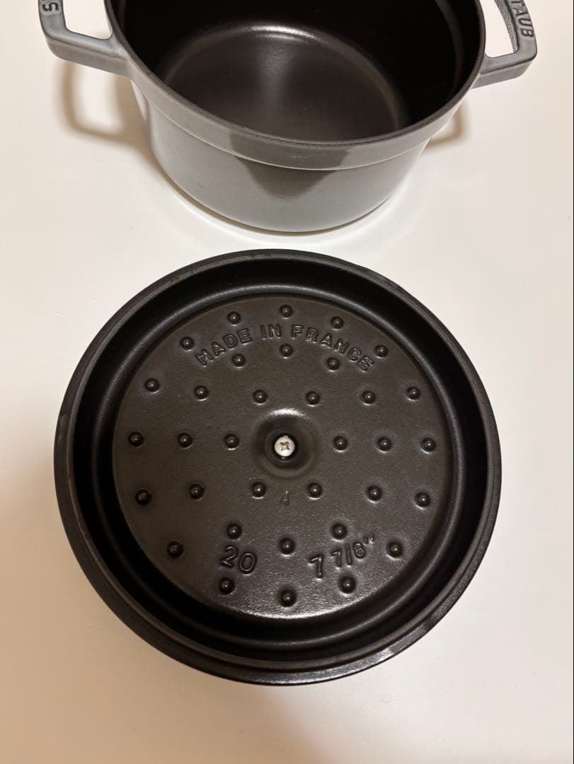 【美品】STAUB ピコココットラウンド20cm グレー