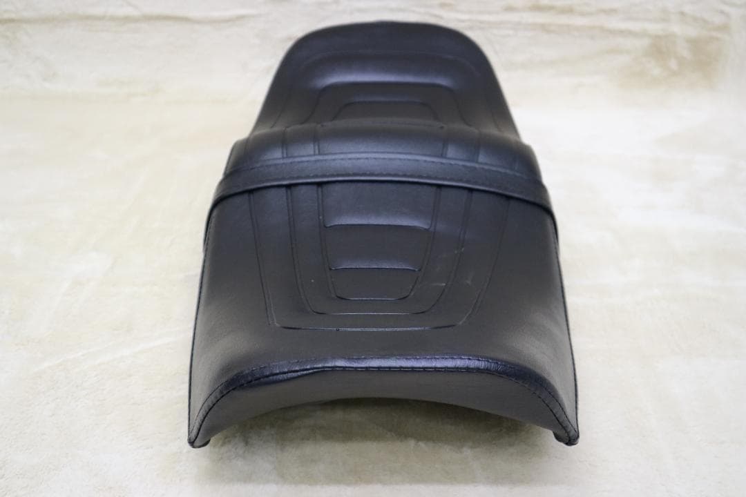 CBX４００Fシート　純正tyシート　黒皮/あんこ抜き　組立済み 完成品