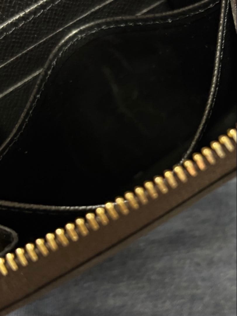 Louis Vuitton モノグラム ジャイアント　ジッピーケース