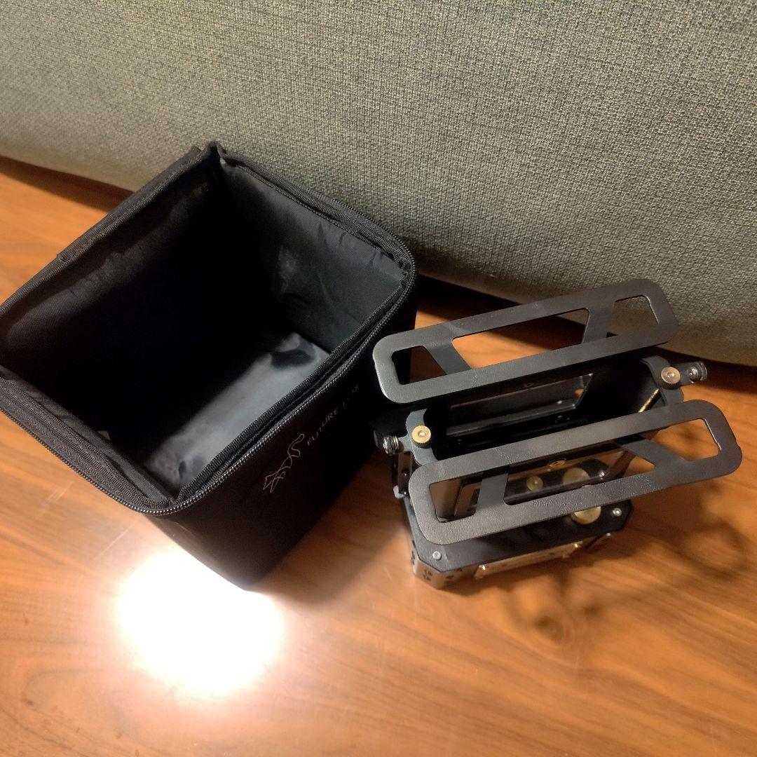 FUTURE FOX　アイロンストーブ（使用2回）　収納ケース付き