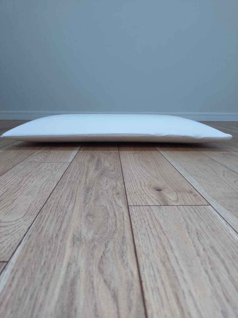 マニフレックス フラットピッコロ 枕 （女優まくら）