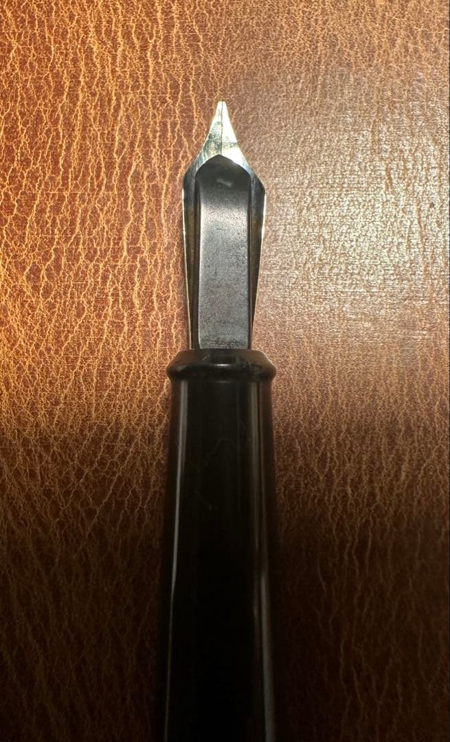 オノト　6233　グリーン&ブラックマーブル　M（中字）5号ニブ