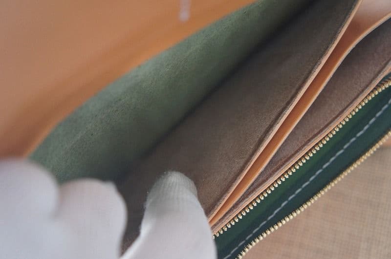 送料無料　ルガトショルダーのバイカーズウォレット【パロットグリーン】