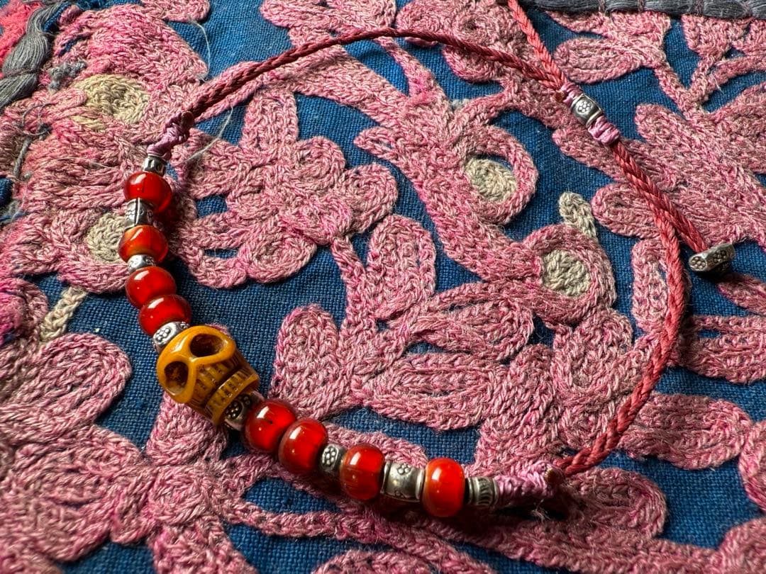 アンティークカパーラボーンビーズのブレスレット　強力護符　ハンドメイド