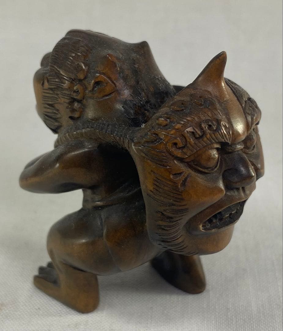 根付　柘植根付　柘植材　置物　鬼　黃楊繊細彫刻　木製