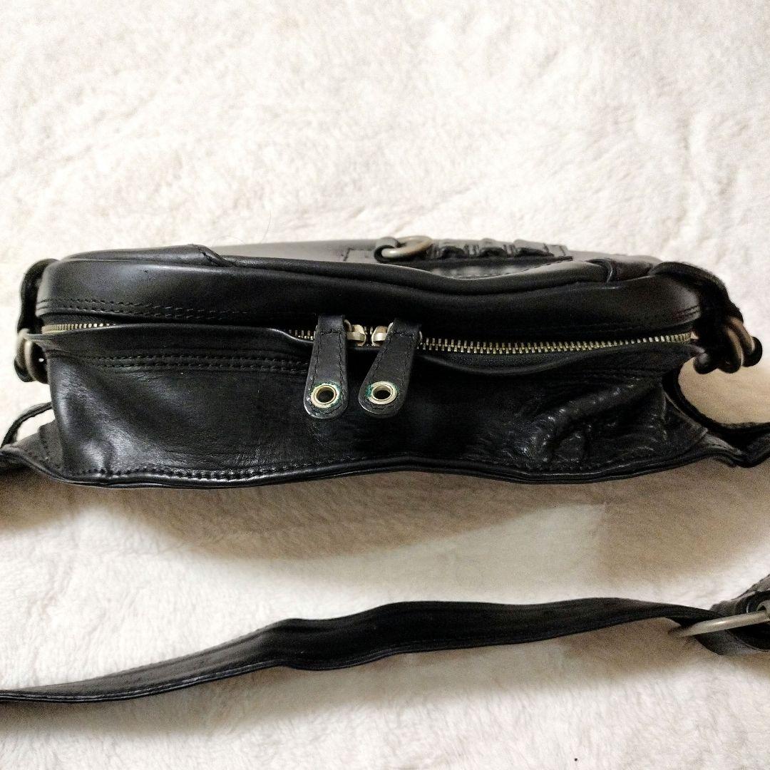 J*8様 【希少】KETO 黒 レザー 斜め掛け ショルダーバック コンチョ