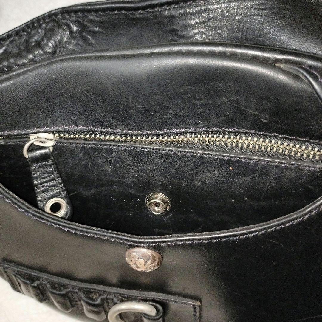 J*8様 【希少】KETO 黒 レザー 斜め掛け ショルダーバック コンチョ