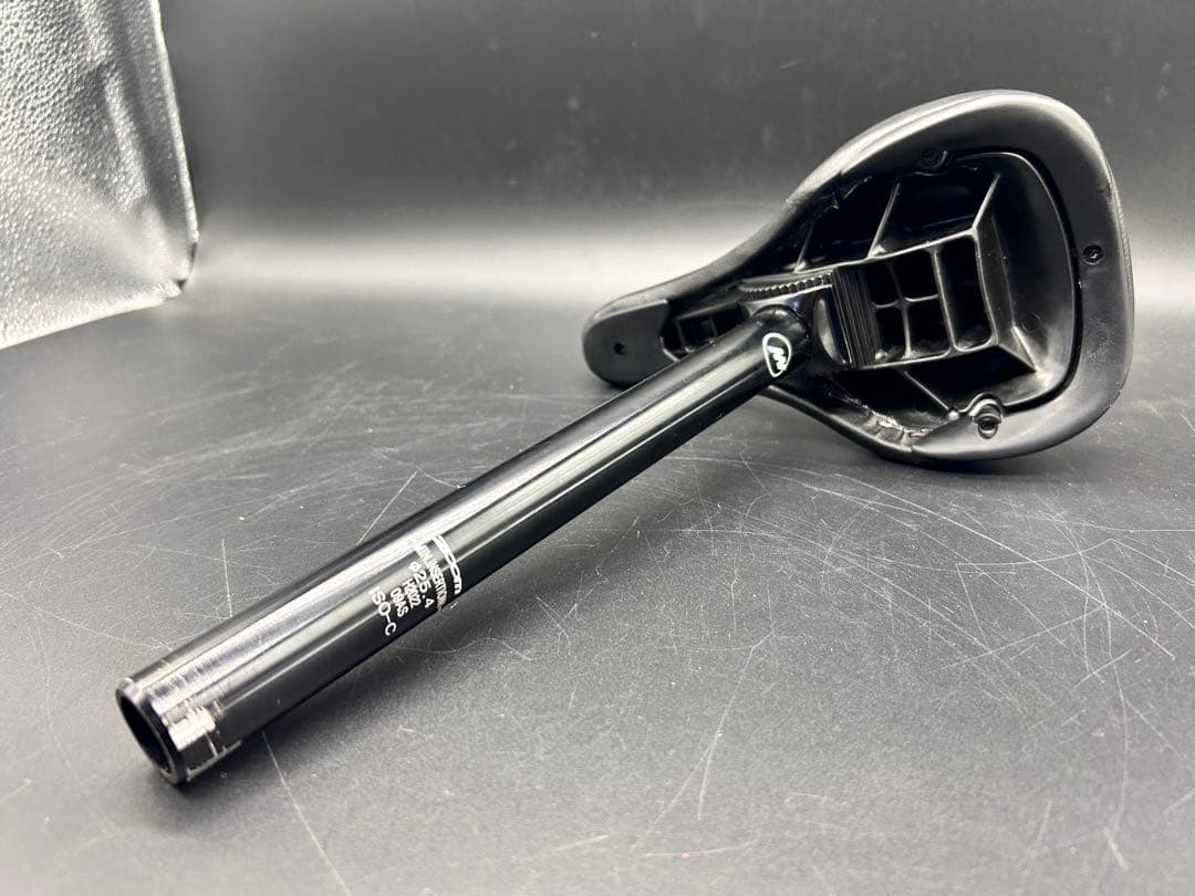 MOTEL WORKS 競技用BMX AUX E 20インチ新品未使用初期傷あり