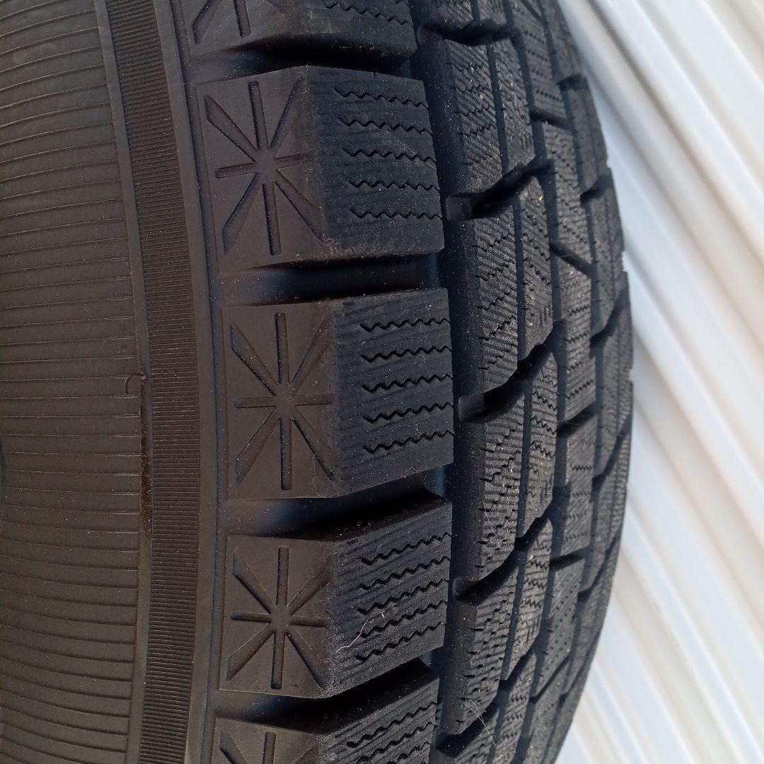 ランクルプラド　スタッドレス265/65R17 6穴　ブラックホイール付き4本